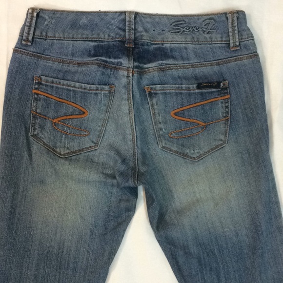 Last Chance!! Seven7 Sexy Flare distressed jeans - Picture 6 of 7